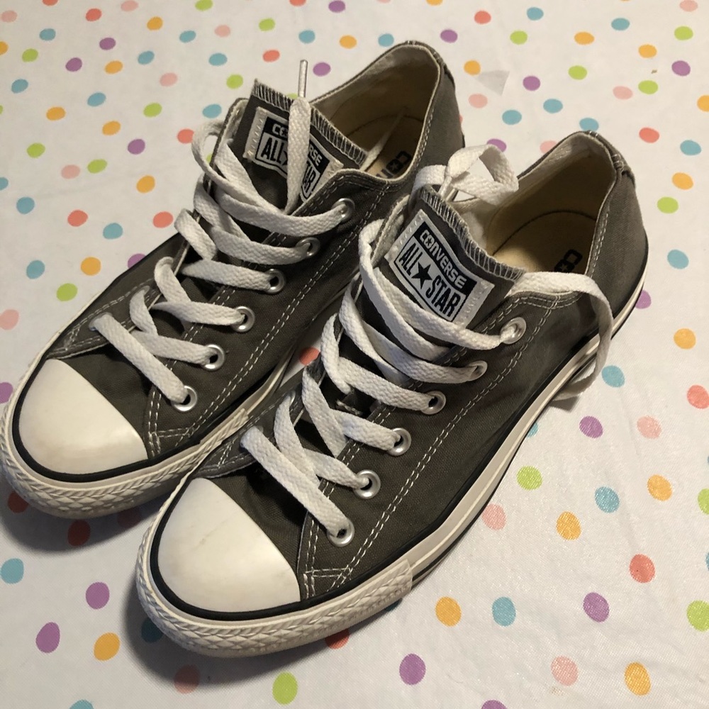 Grey converse sneakers